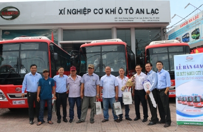 BÀN GIAO LÔ 4 XE BUÝT SAMCO CITY I.40 - HTX VẬN TẢI Ô TÔ PHAN THIẾT