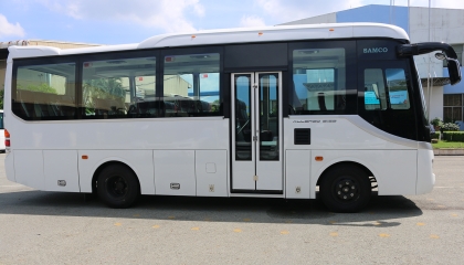 Cửa xe đóng mở vào trong