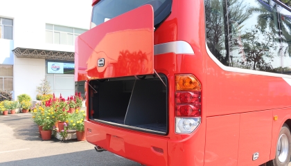 Cốp đuôi xe