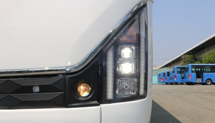 Đèn phacos phong cách